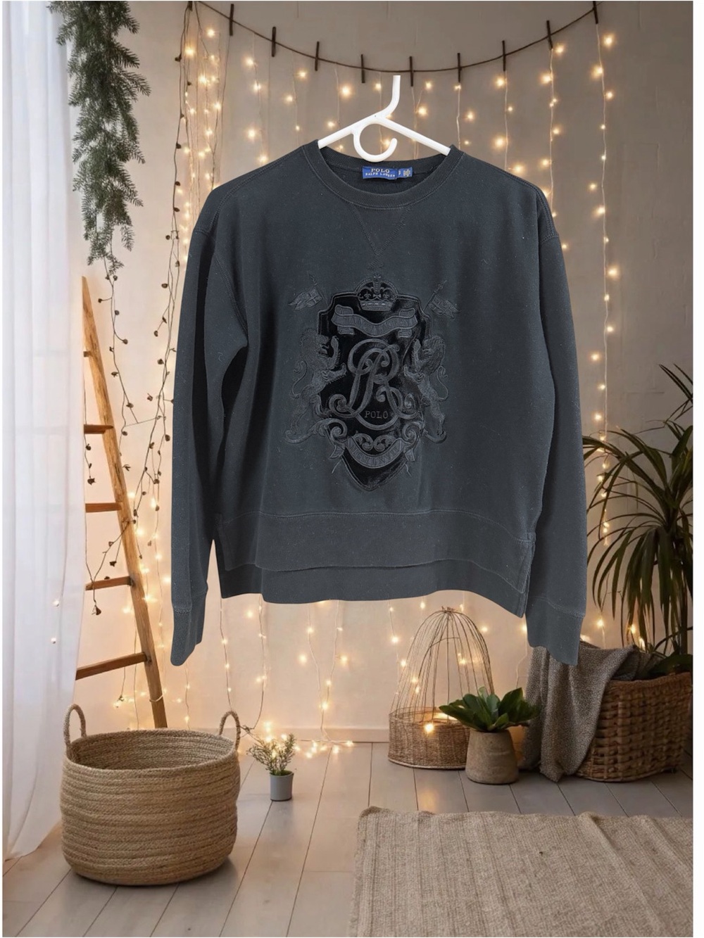 Polo by Ralph Lauren Black Crewneck Sweatshirt with Velvet Crest Emblem small